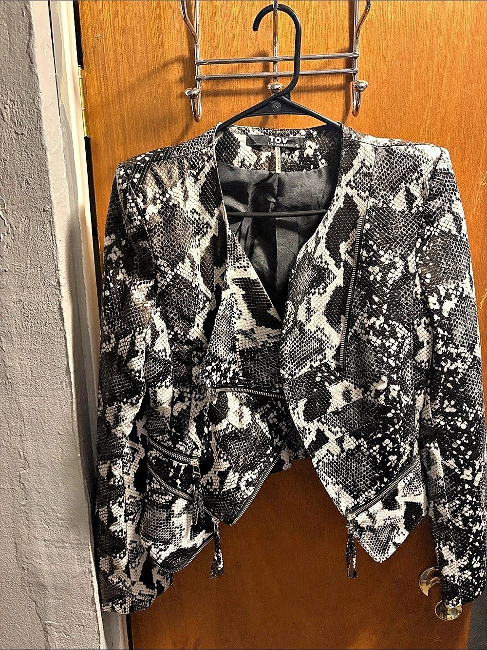 TOV Snake Print Cropped Jacket in Black & White Like New
